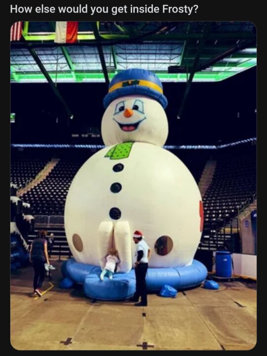 What’s the difference between a snowman and a snowwoman? Snow balls