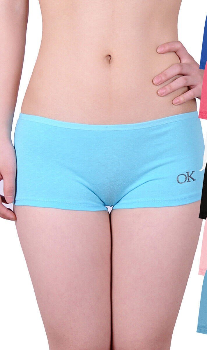 How to Wear Boyshorts Boyshorts are a type of underwear or swimwear for