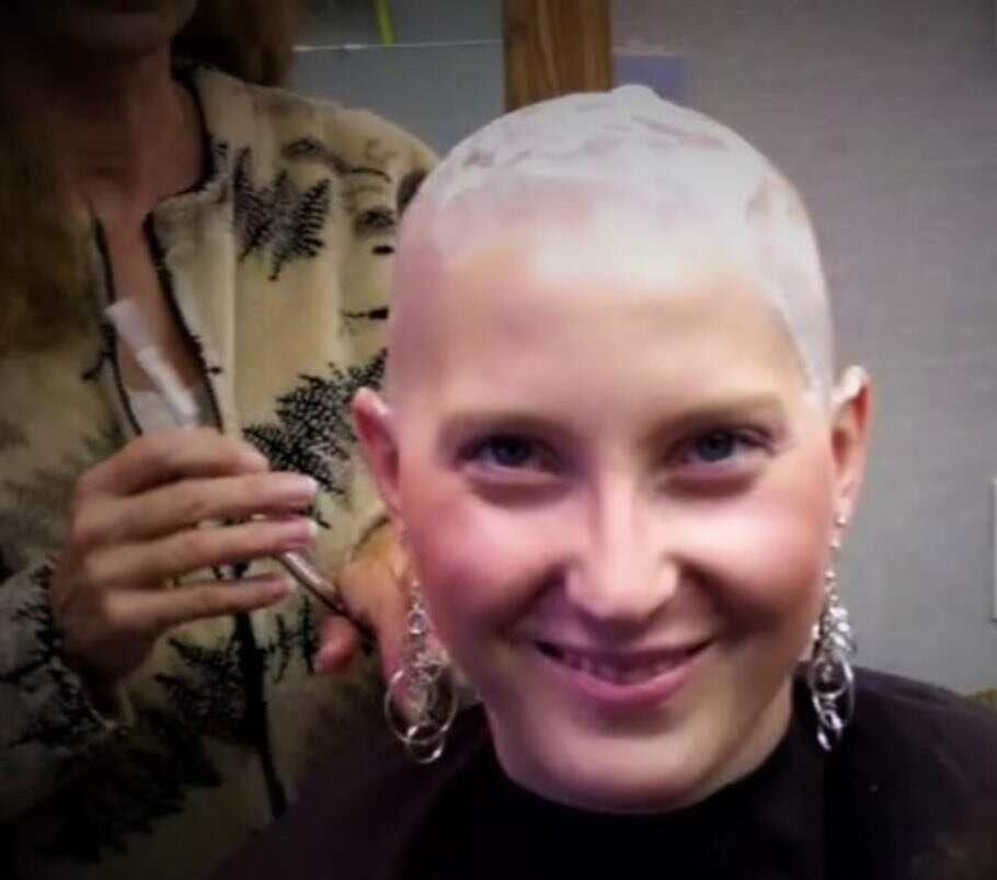 How do you like my new haircut Ladies have you ever cut your hair ultra